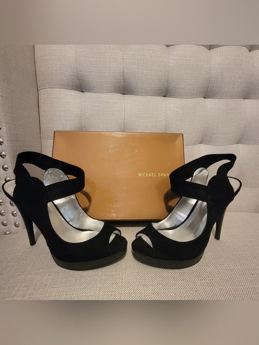 *New* Michael Shannon Black Suede Peep-Toe Platform Stiletto Heels